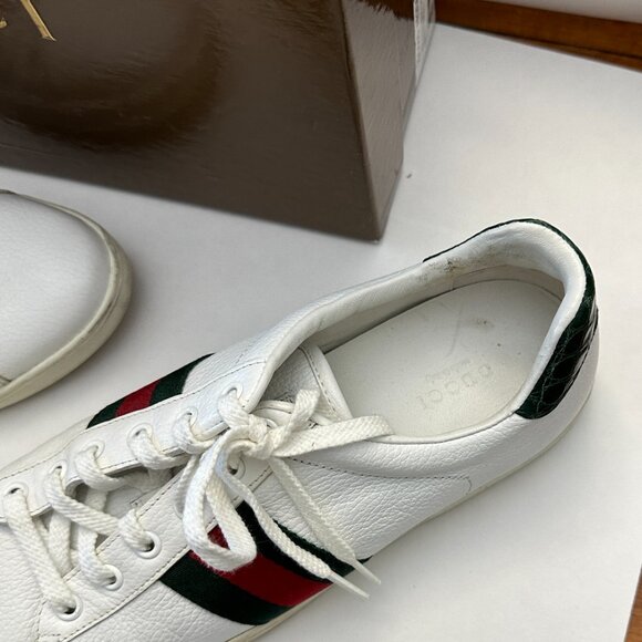 GUCCI- VINTAGE WHITE LEATHER SNEAKER-RED/GREEN STRIPES & GREEN LEATHER SIZE 38.5 - Picture 10 of 14